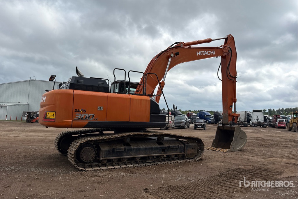 2017 Hitachi ZX300LC-6N Tracked Excavator | Ritchie Bros. Auctioneers