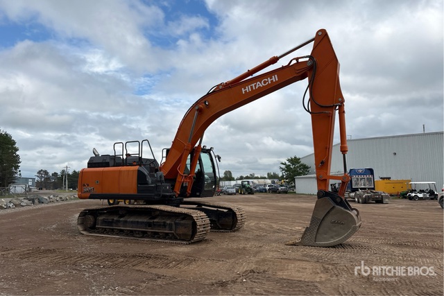 2017 Hitachi ZX300LC-6N Tracked Excavator | Ritchie Bros. Auctioneers