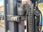 Hydraulics with Mast Lift Cylinders