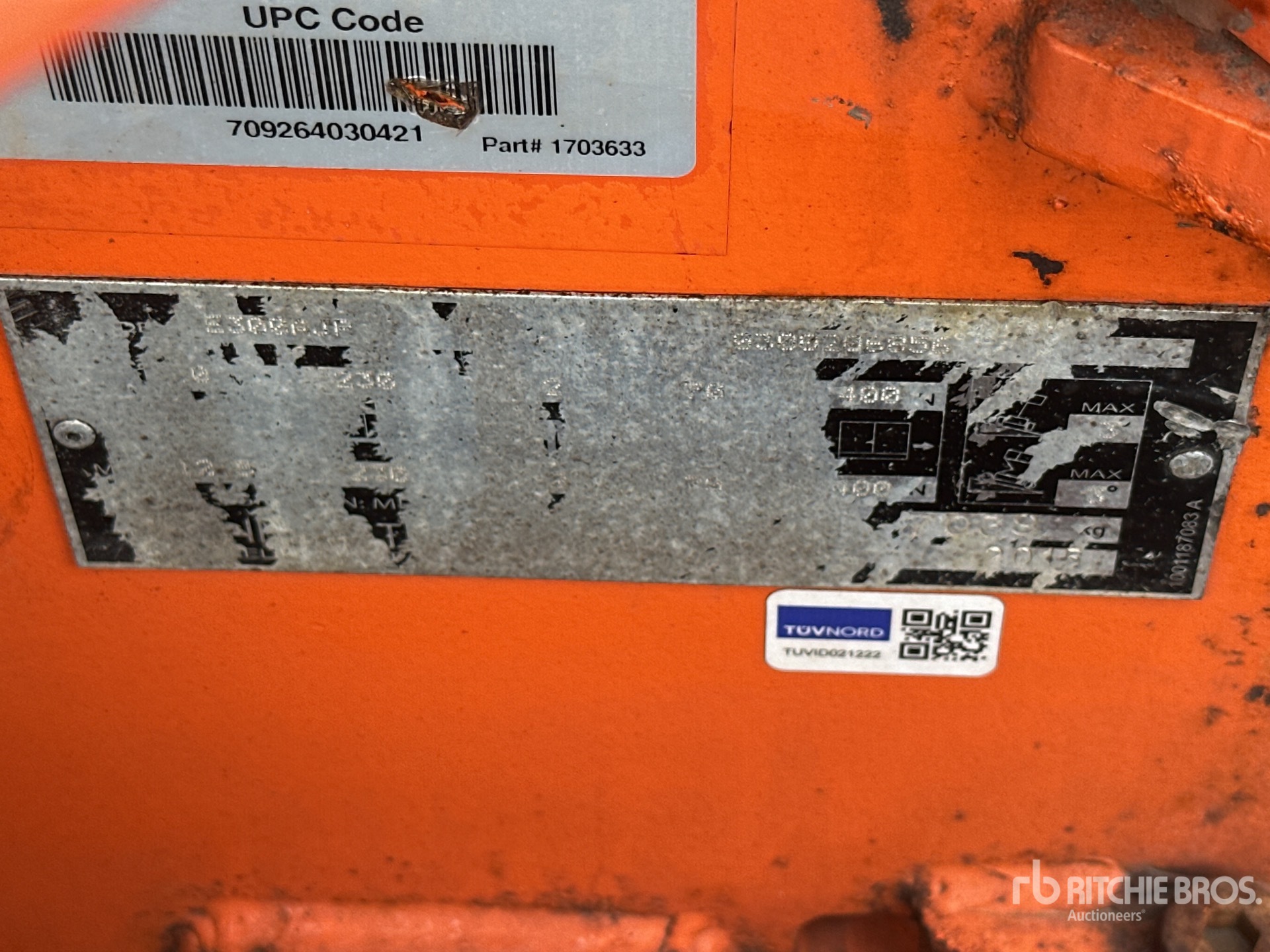 2015 JLG E300AJP