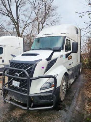 2026 Volvo VNL860 T/A Sleeper Truck Tractor