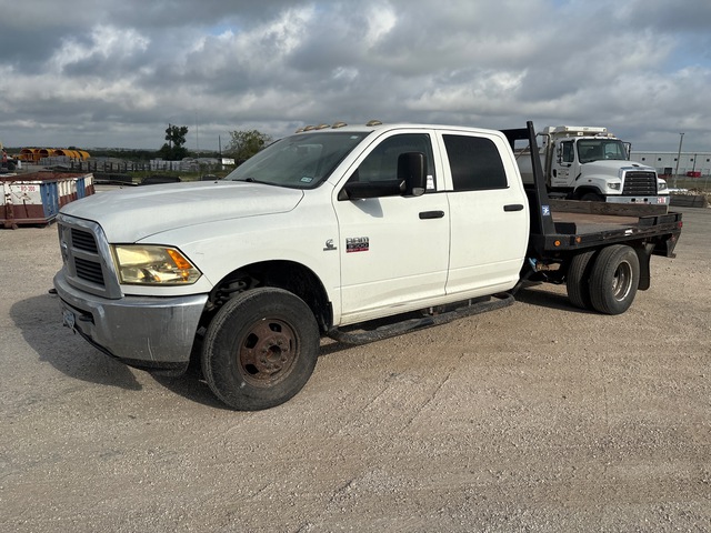 2012 Ram 3500 4x2 Crew Cab Flatbed Truck