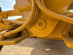 Chassis with Front Axle Oscillating Pin