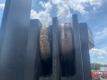 Chassis with Carriage Rollers and Guides