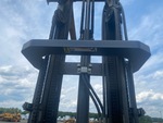 Hydraulics with Mast Lift Cylinders
