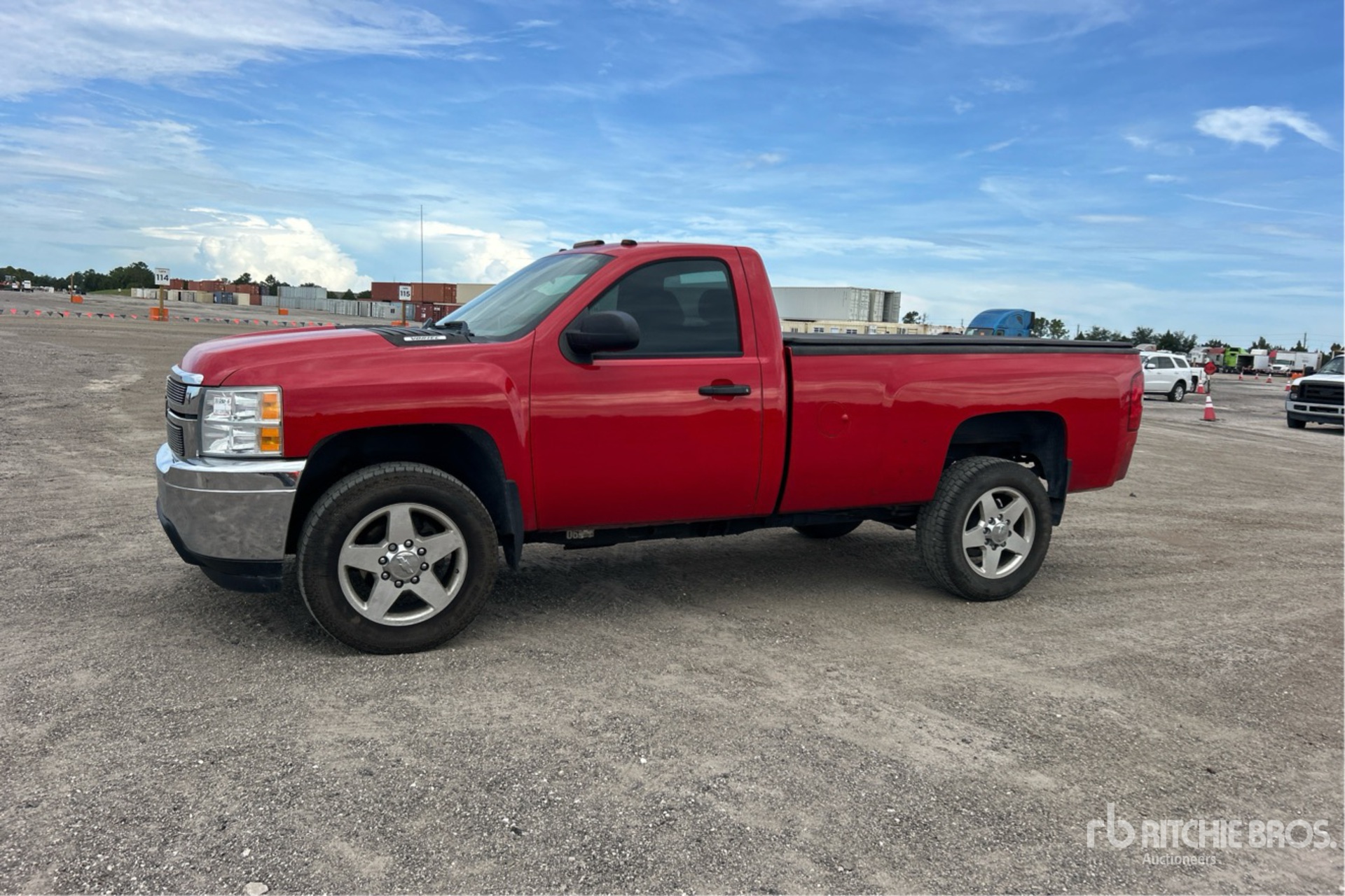 General Appearance with Picture, Left Front Corner