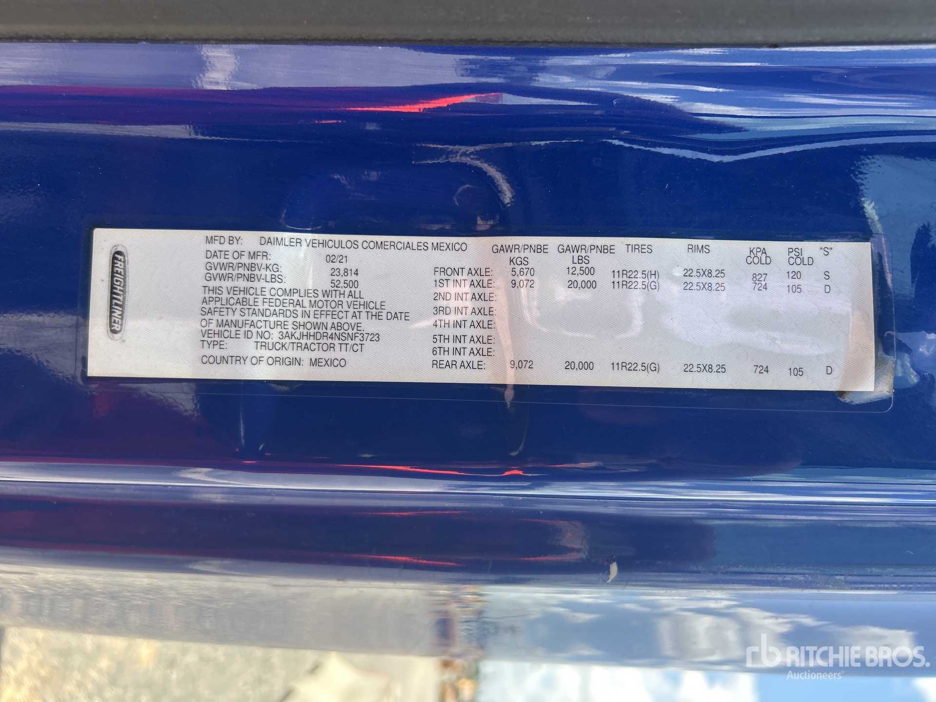 2022 Freightliner CASCADIA 126