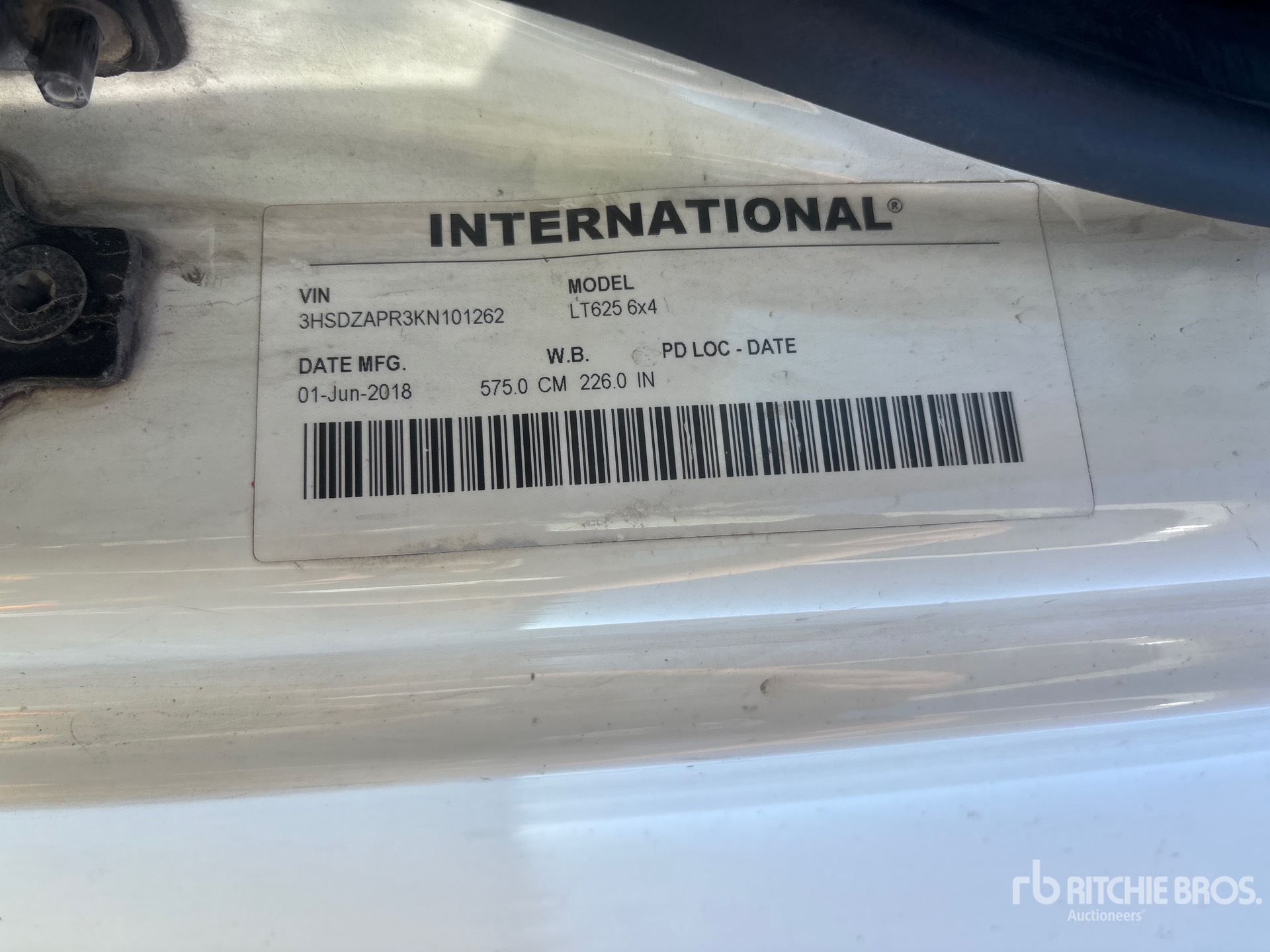 2019 International LT625
