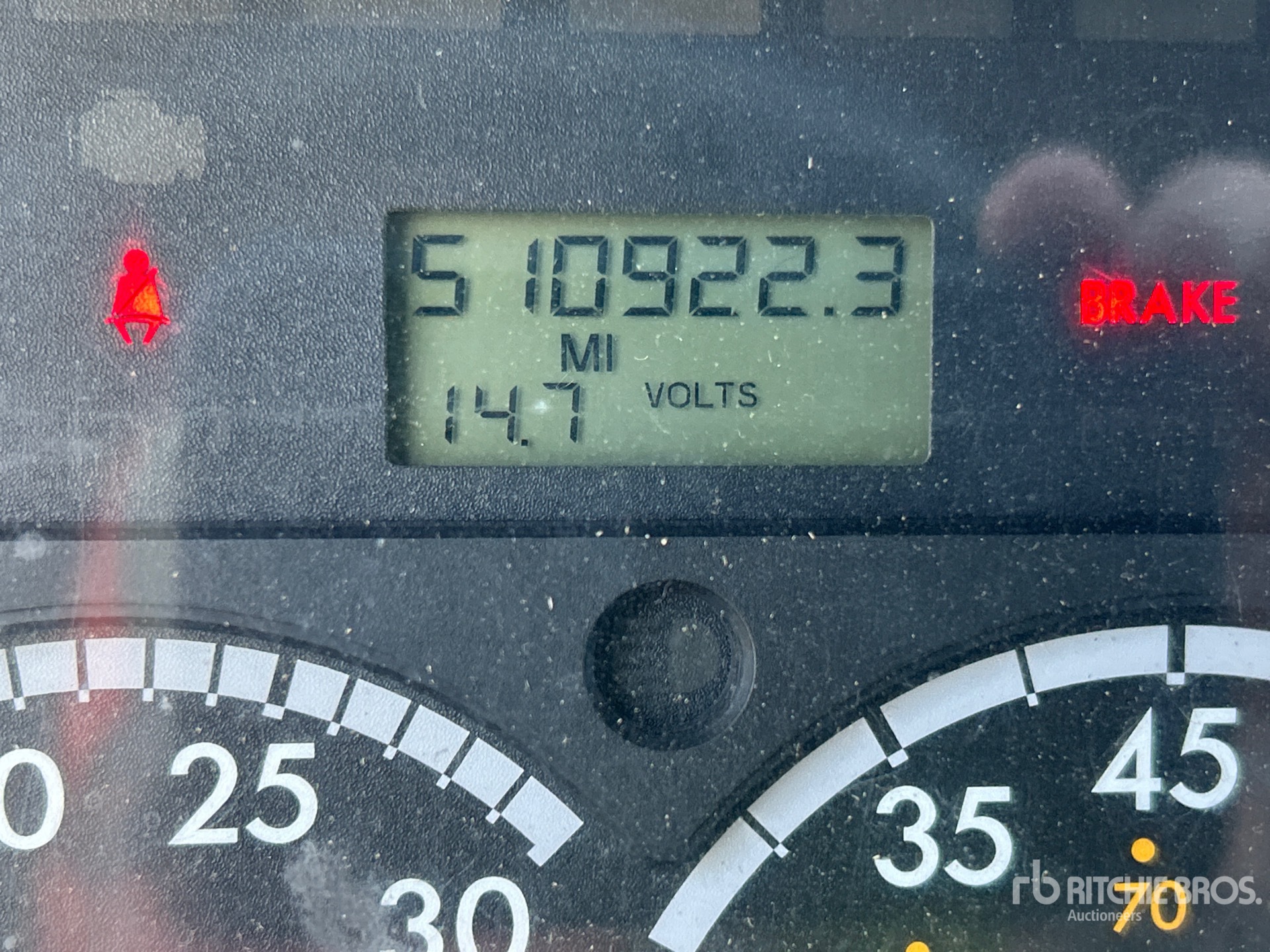2014 Freightliner M2 106
