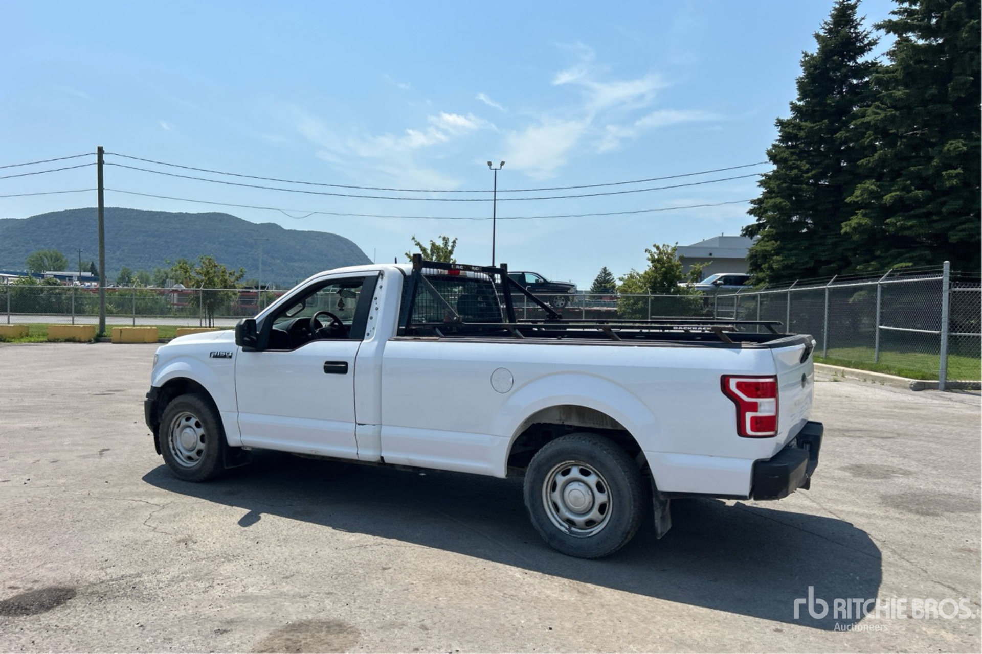 General Appearance with Picture, Left Rear Corner