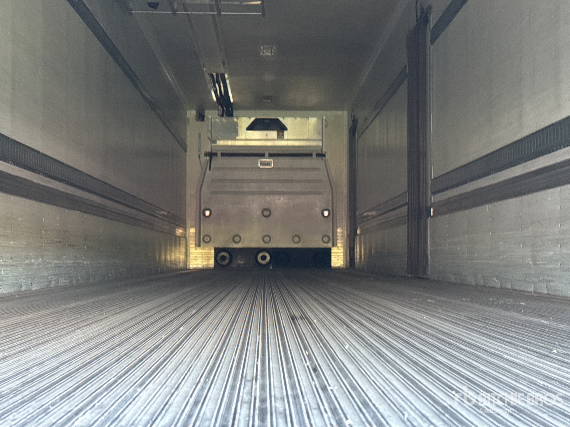 2017 Great Dane 48 FT X 102 IN T/A