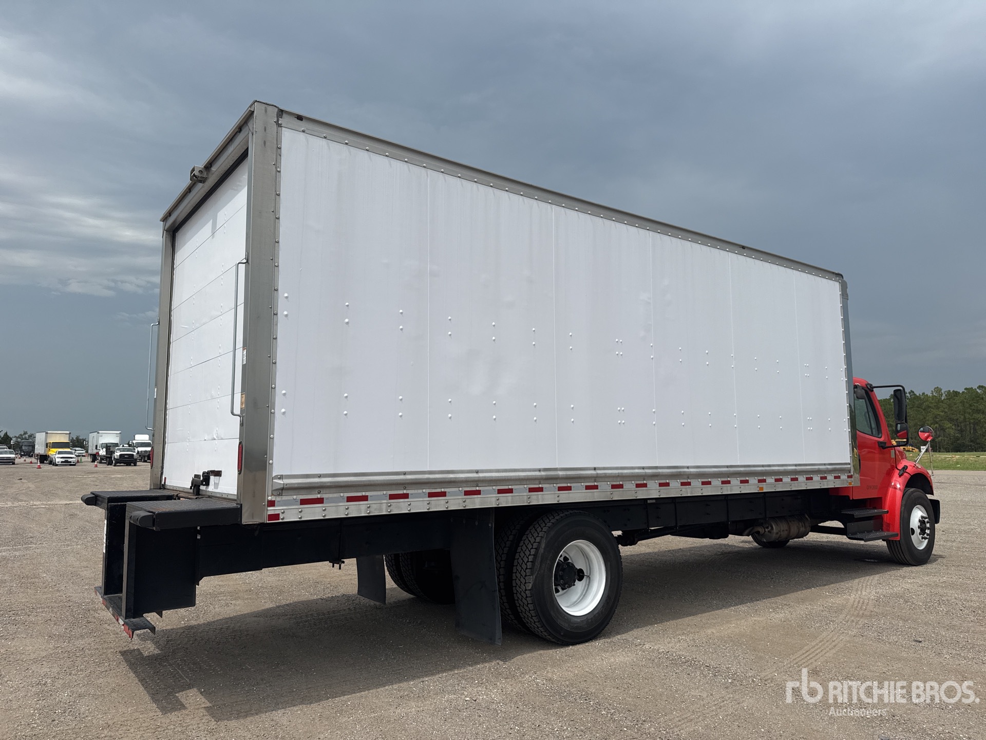 2018 Freightliner M2 106