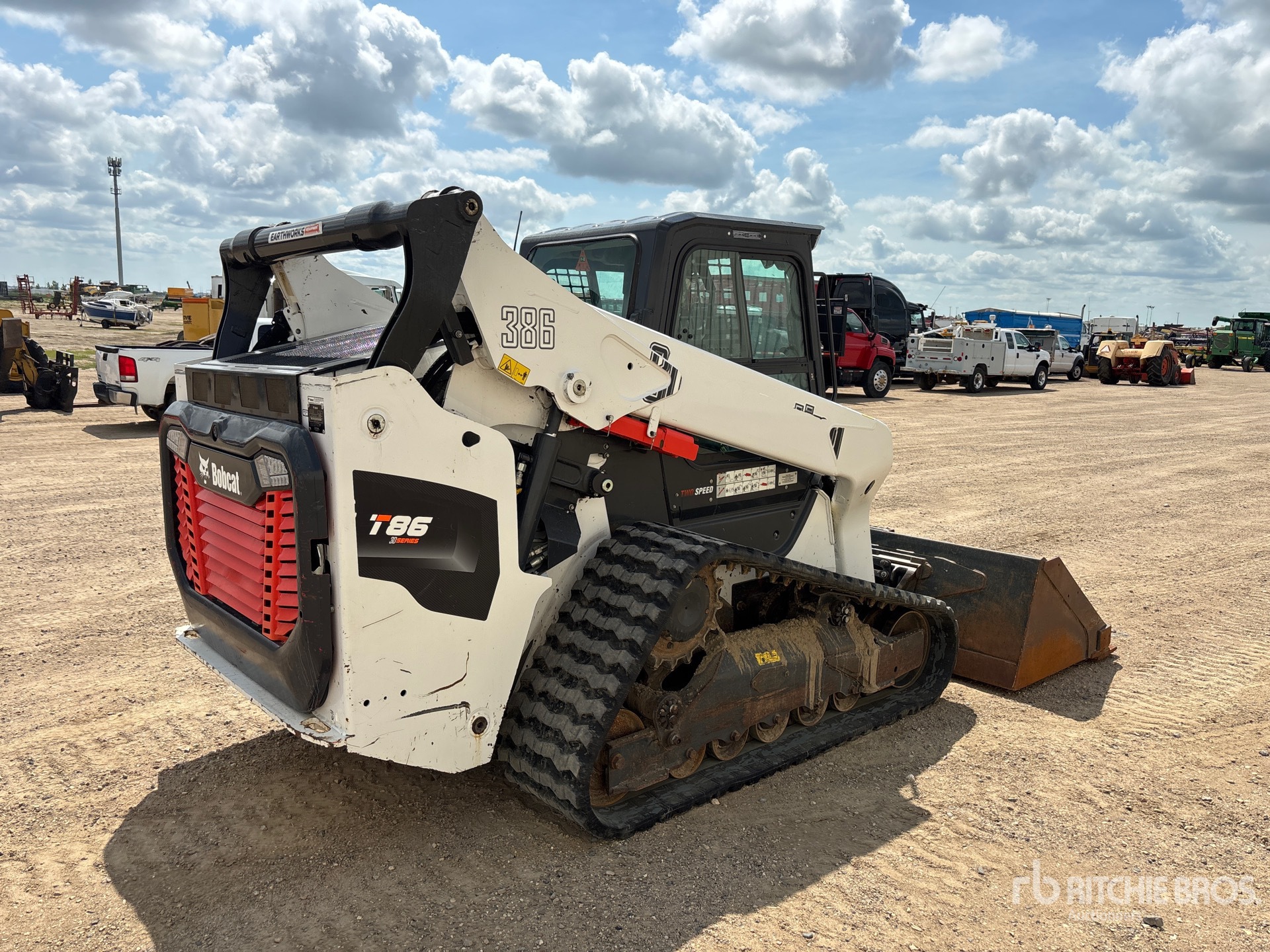 General Appearance with Picture, Right Rear Corner
