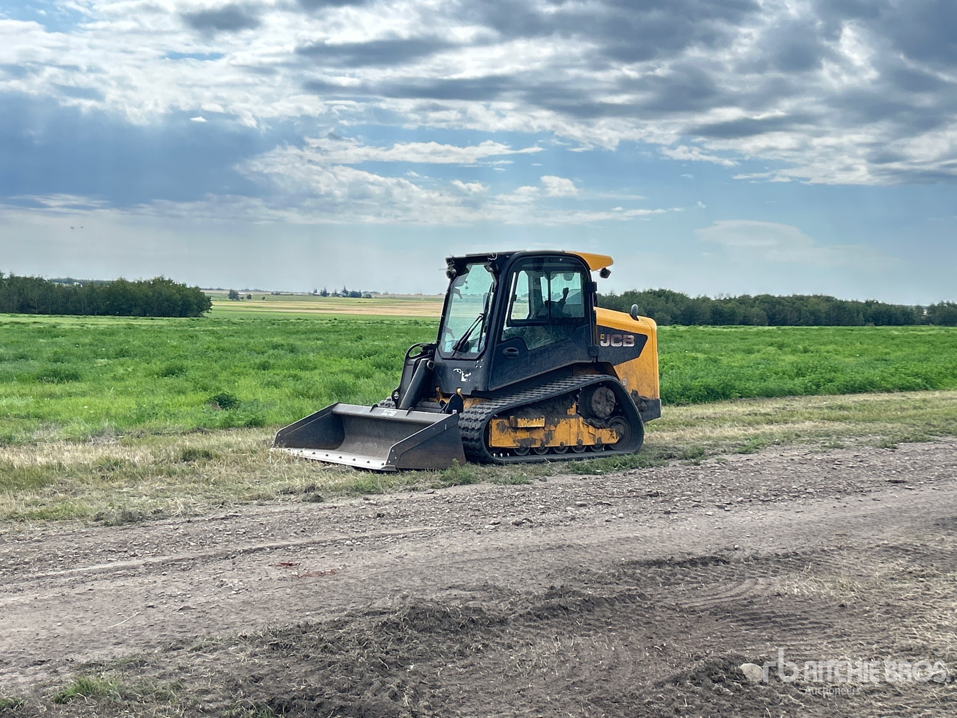 Photo of JCB T300