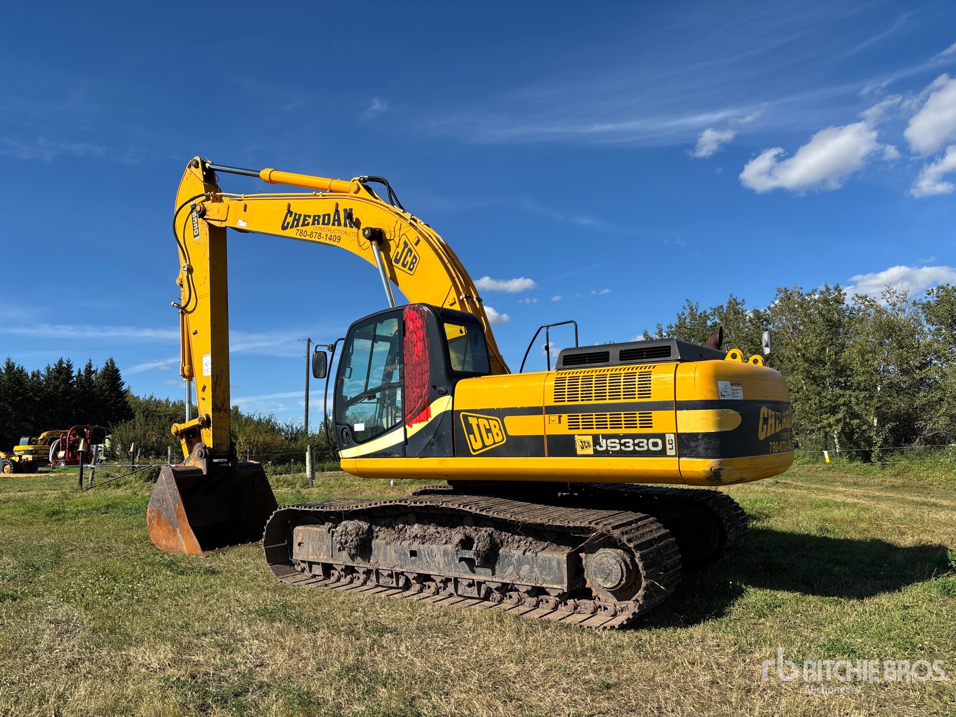 2006 JCB JS330
