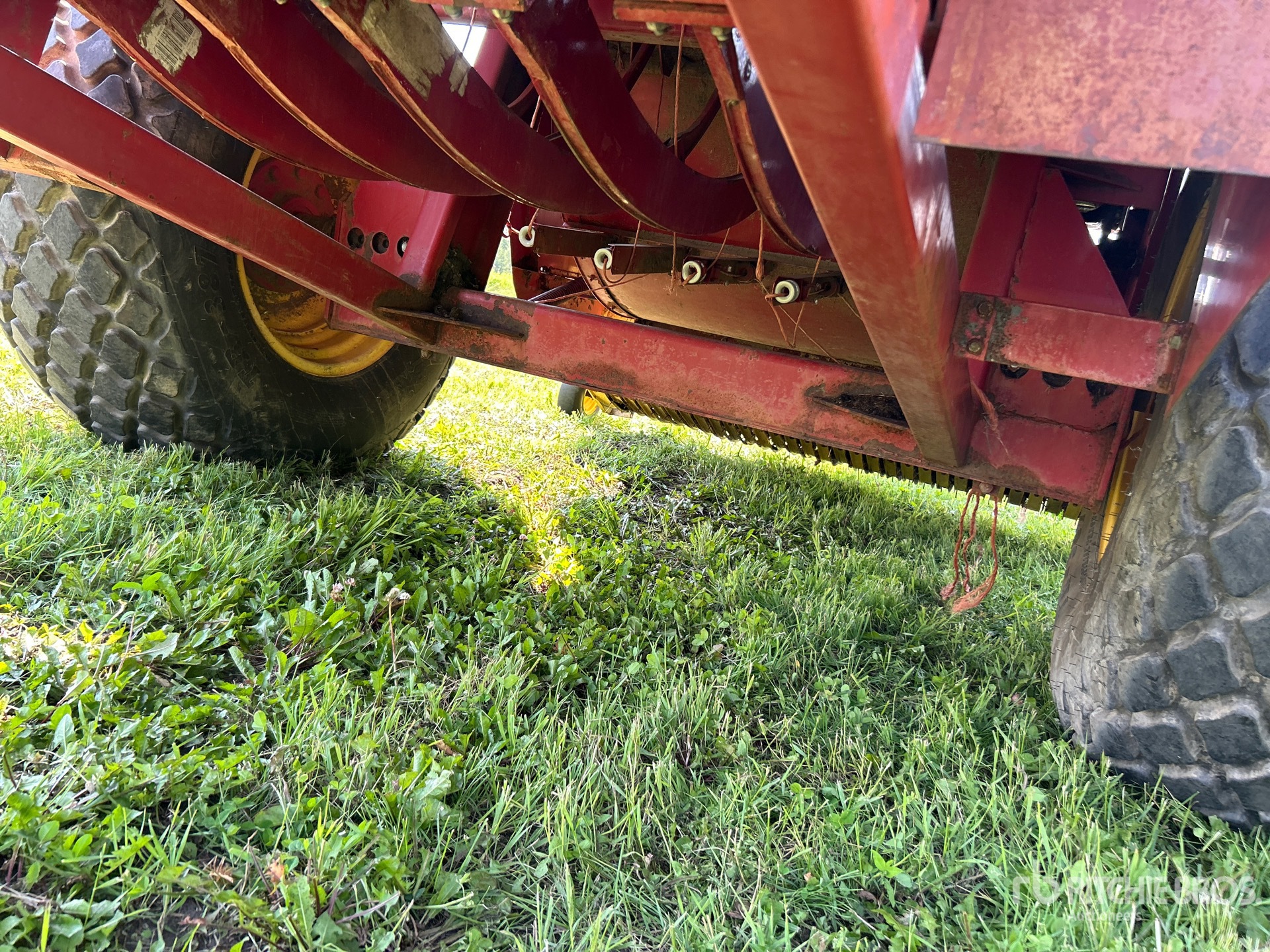 1989 New Holland 2000