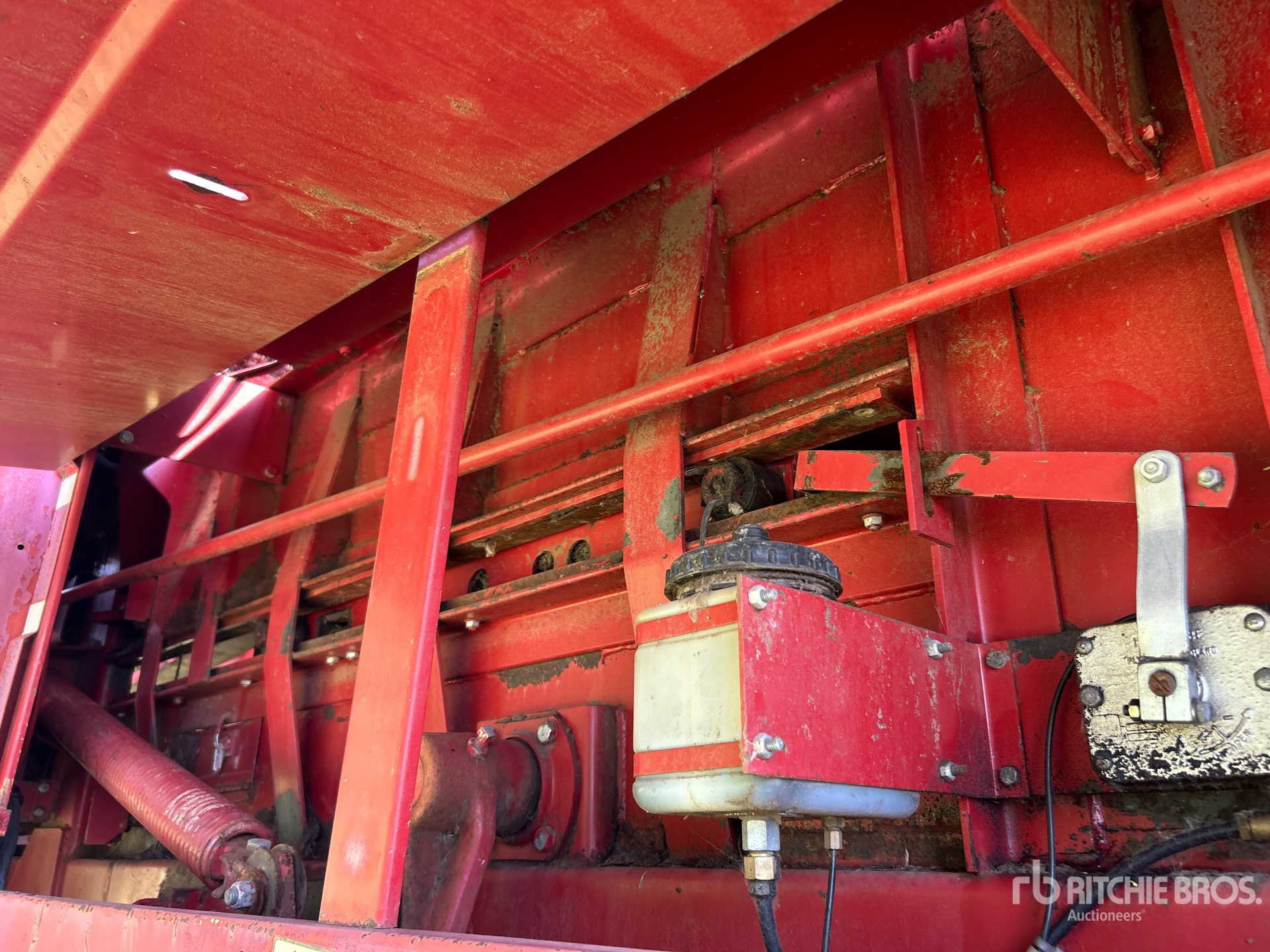 1989 New Holland 2000