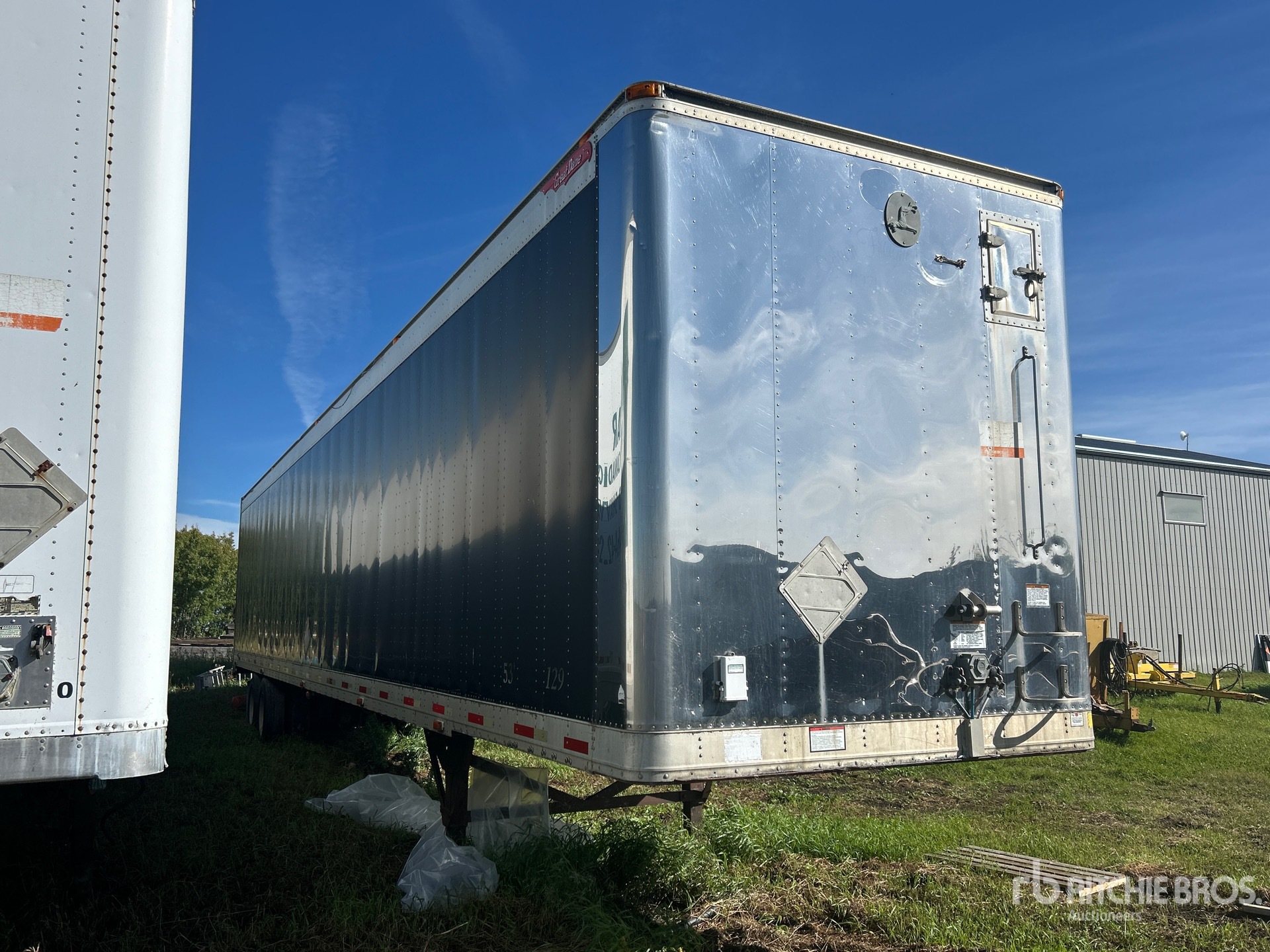 Great Dane 53 FT T/A