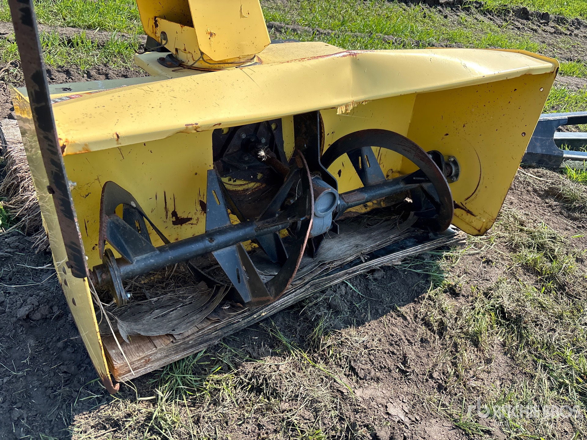 John Deere 47 IN