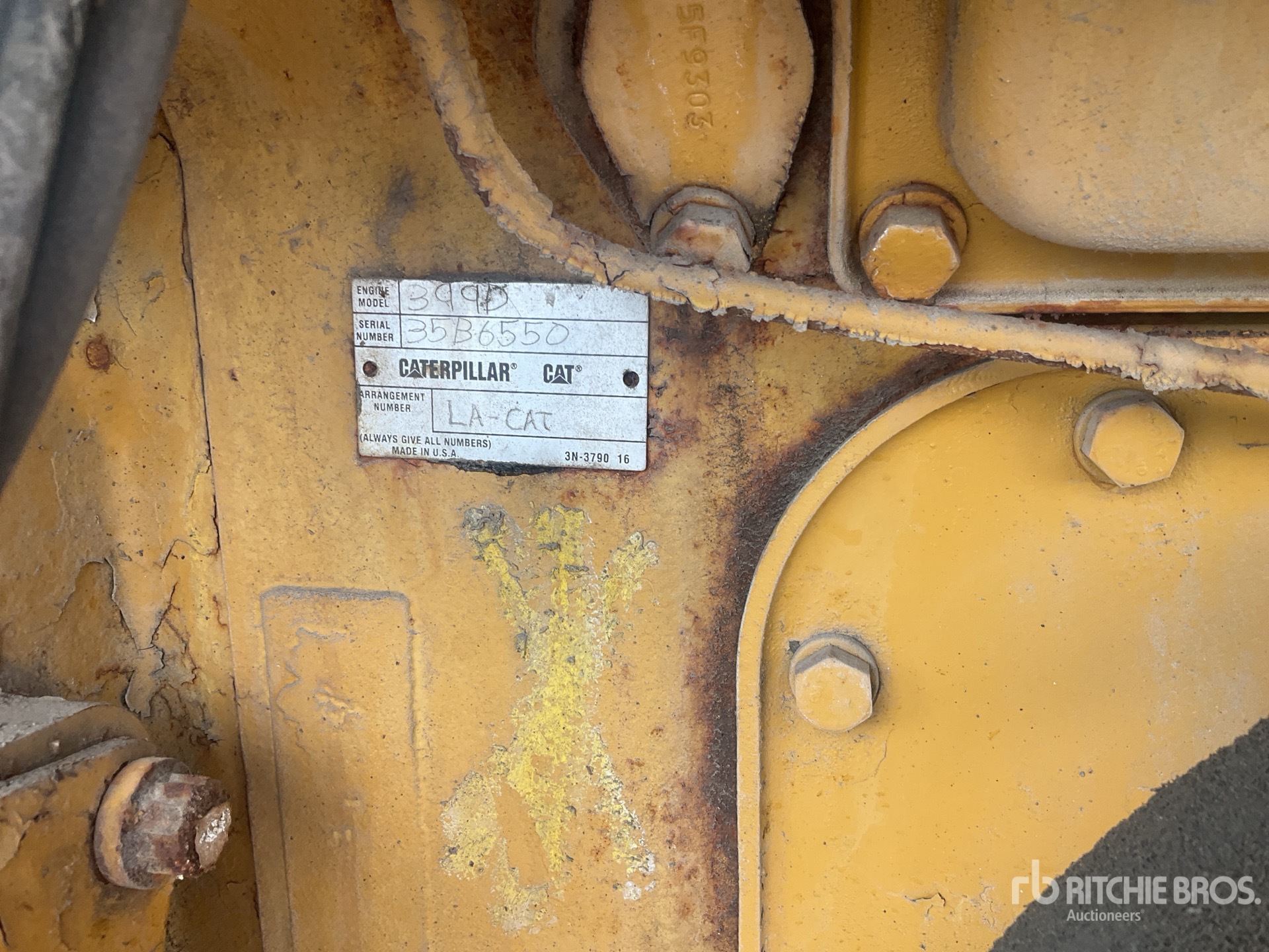 Photo of a  Caterpillar 399D