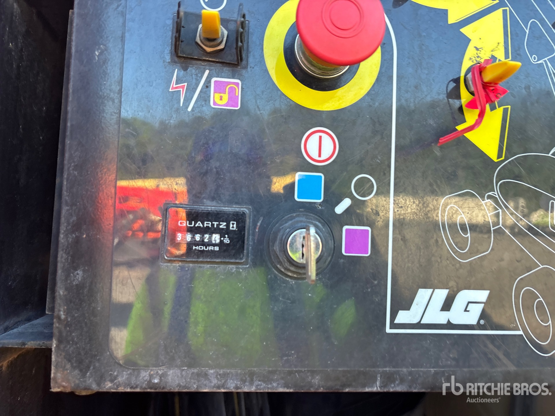 2014 JLG 860SJ