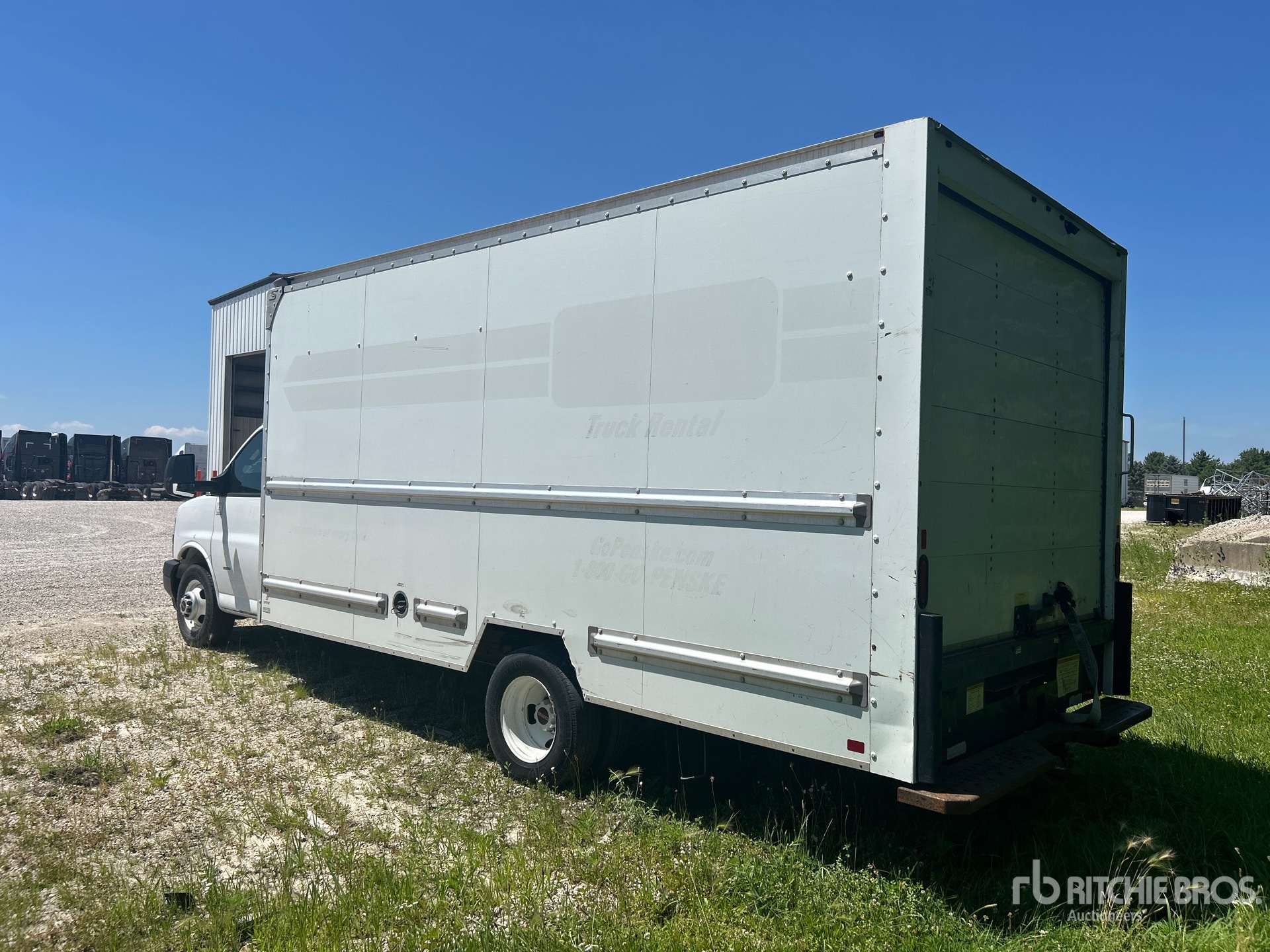 General Appearance with Picture, Left Rear Corner