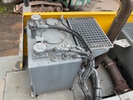 Hydraulics - Crane Carrier/Chassis with Hydraulic Tank