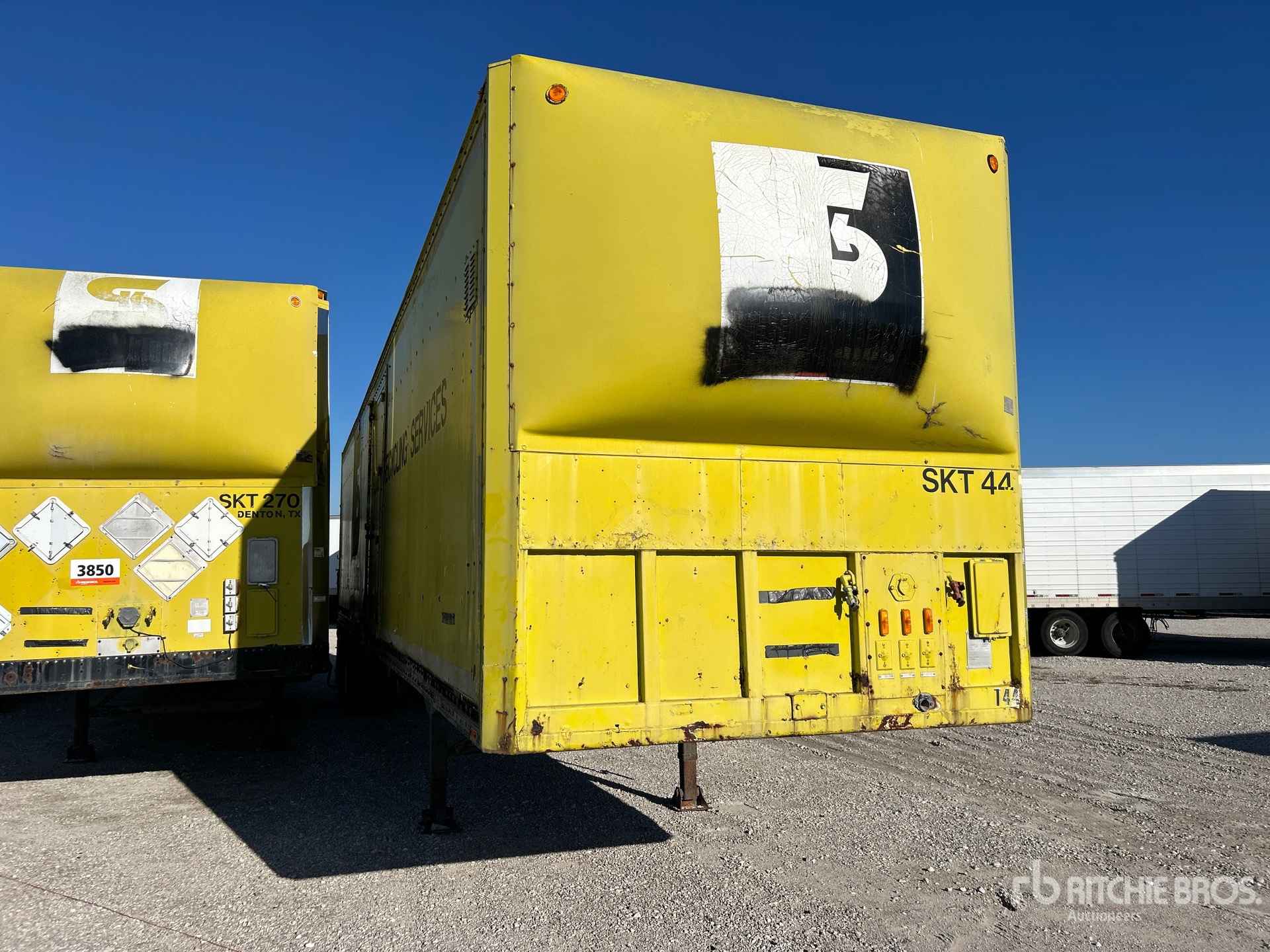 1980 Evans 40 FT X 96 IN T/A (INOPERABLE)