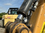 Hydraulics with Bucket Cylinder