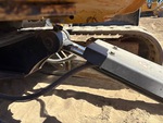 Hydraulics with Blade Lift Cylinder