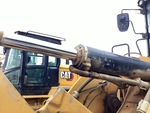 Hydraulics with Bucket Tilt Cylinders