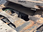 4 Underbody - Truck with