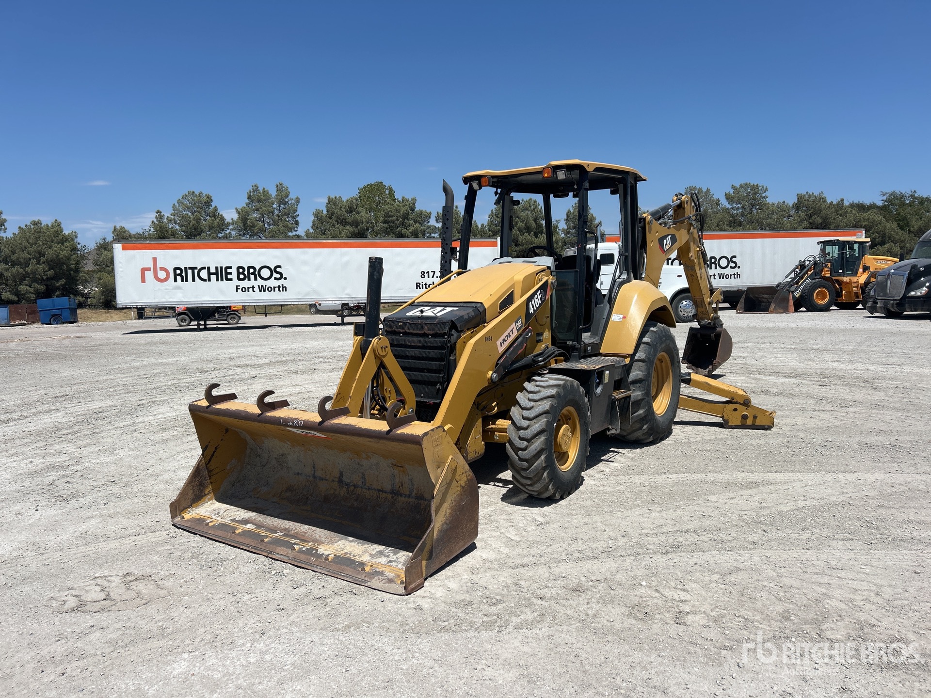 2019 Caterpillar 416F2