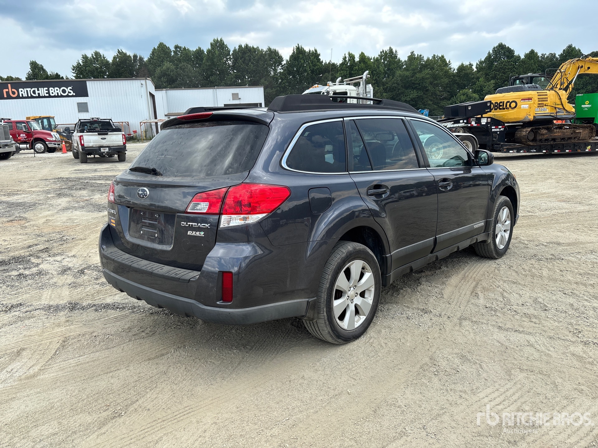 General Appearance with Picture, Right Rear Corner
