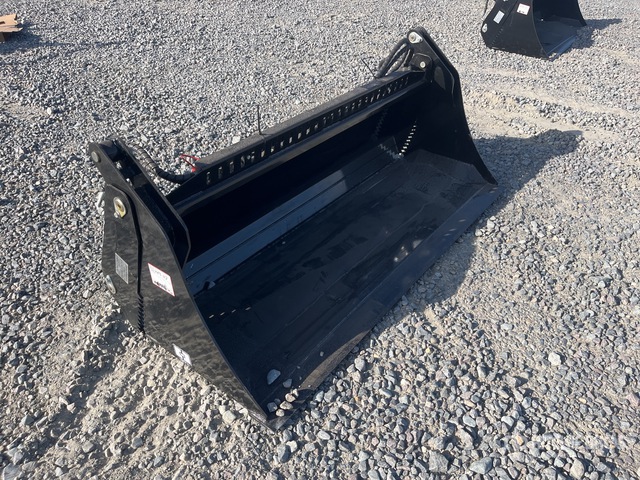 2026 GIYI KH72 Skid Steer Bucket