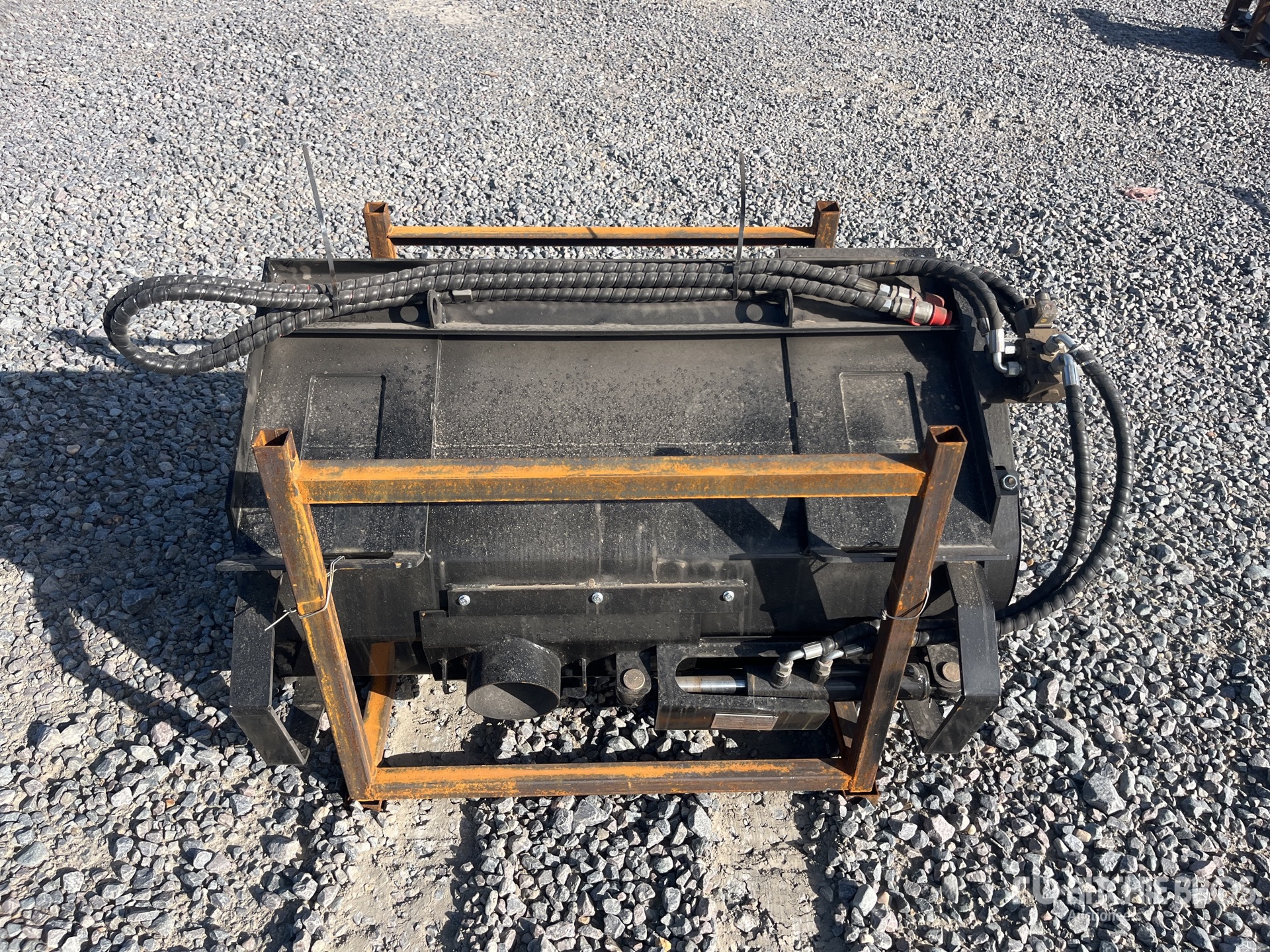 2025 GIYI MB27