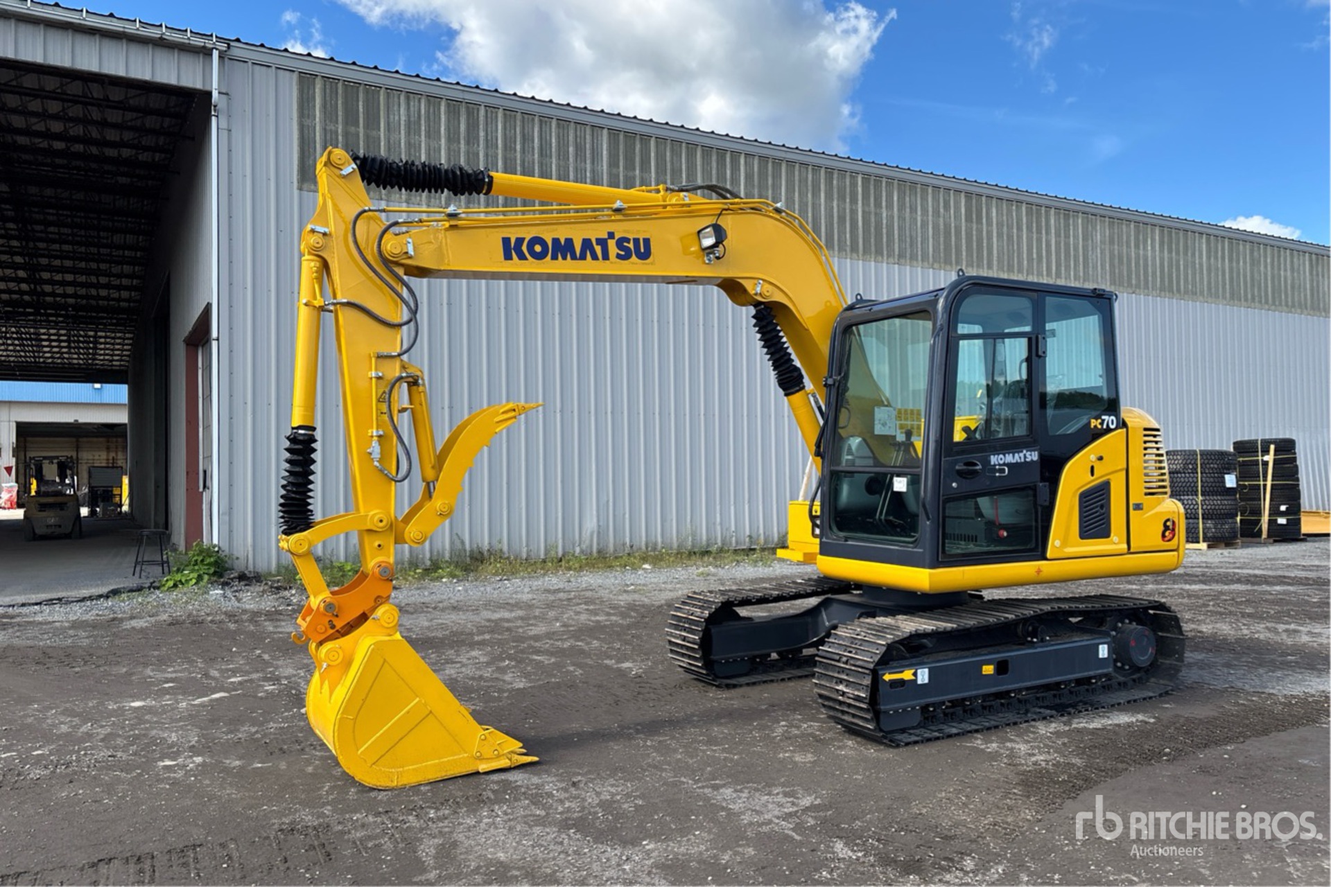 2011 Komatsu PC70-8