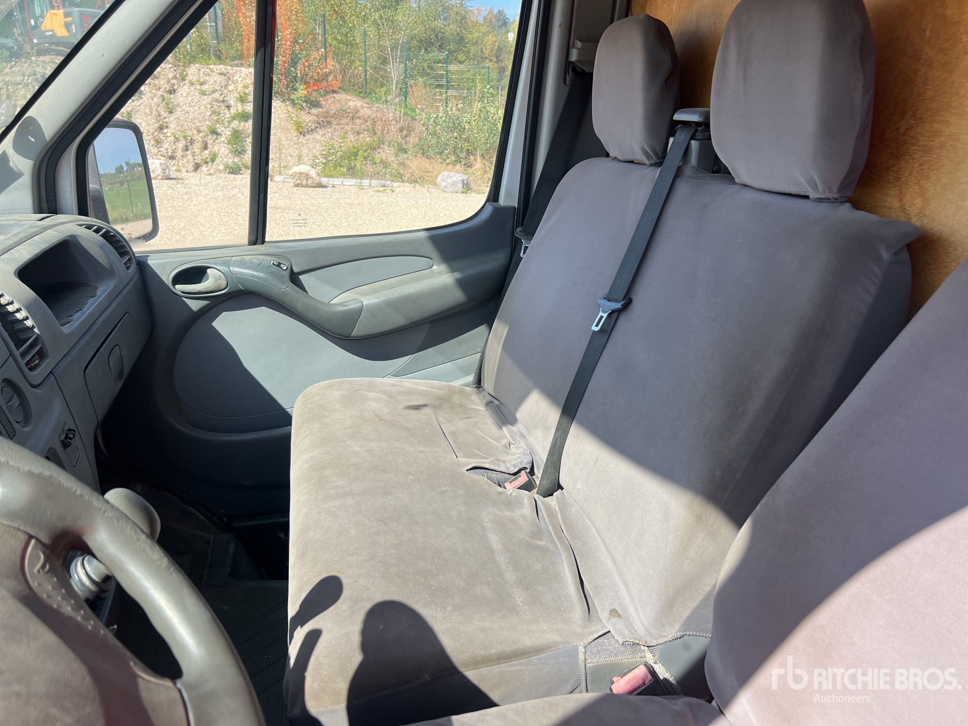 2002 Mercedes-Benz SPRINTER 413CDI