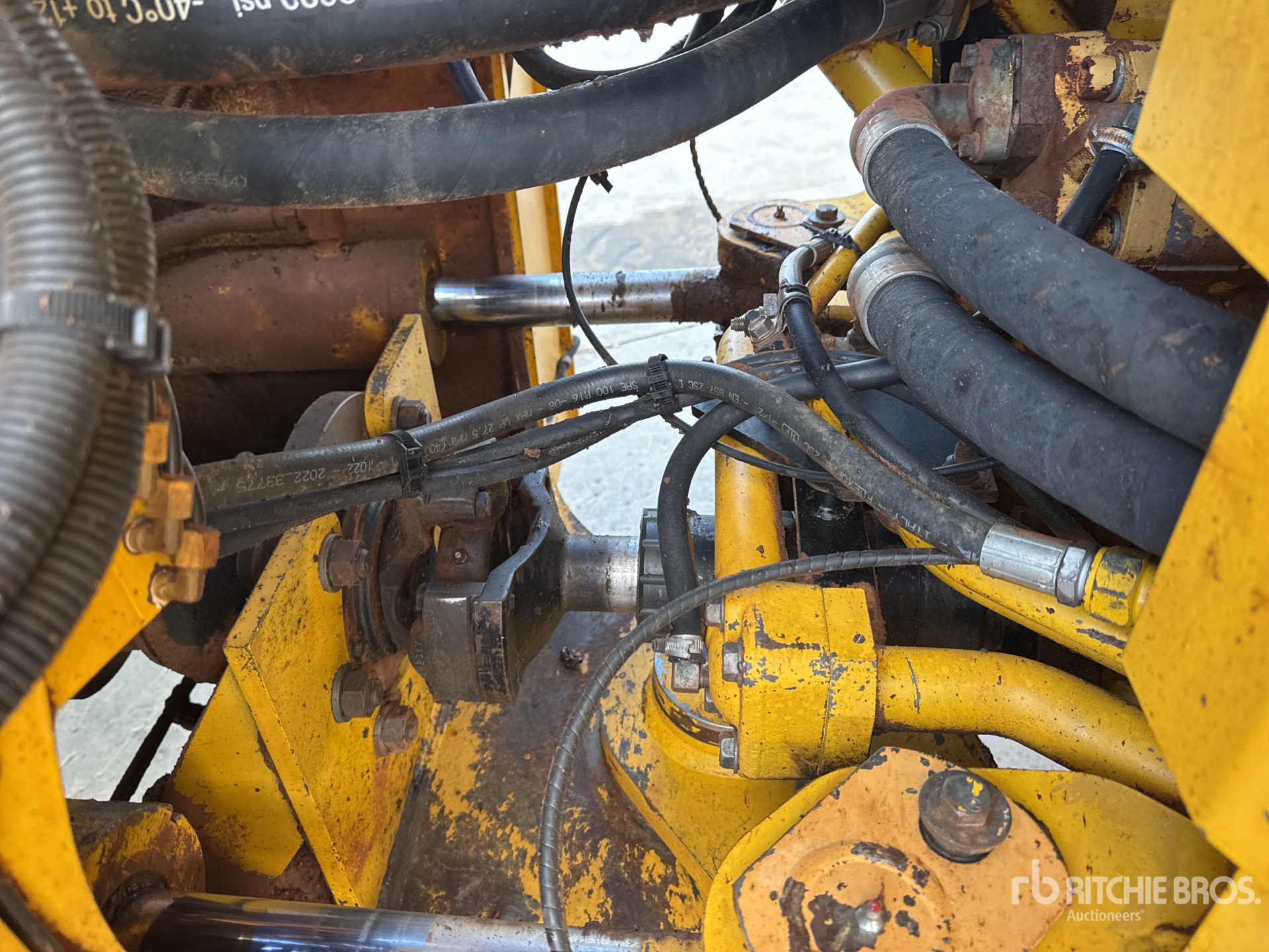 2000 Komatsu WA500-3