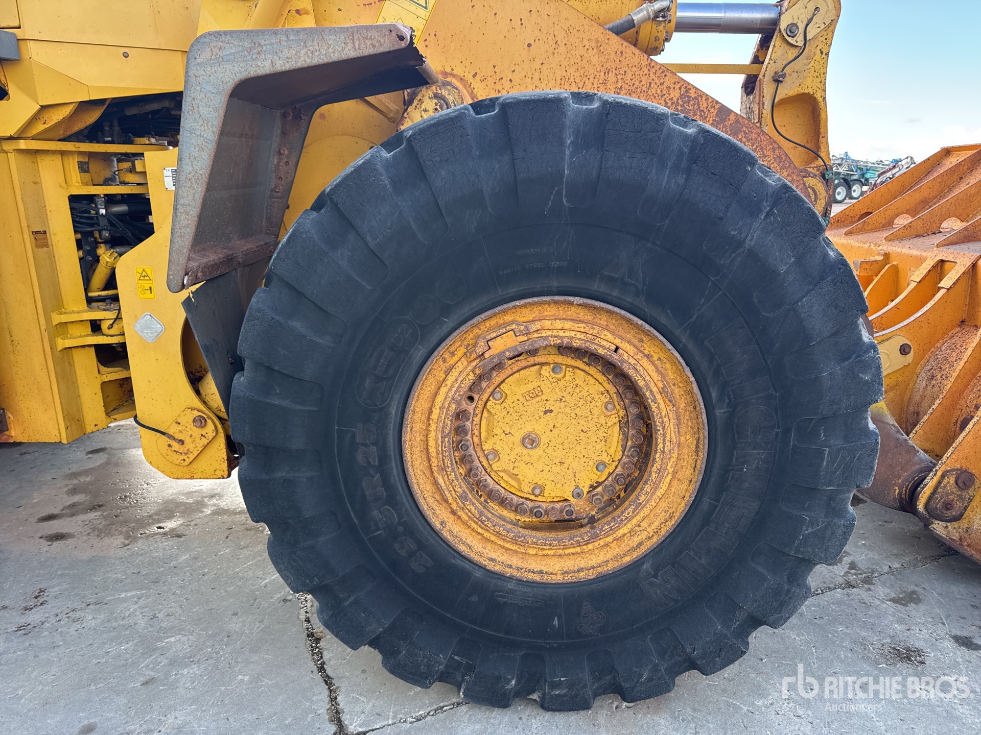 2000 Komatsu WA500-3