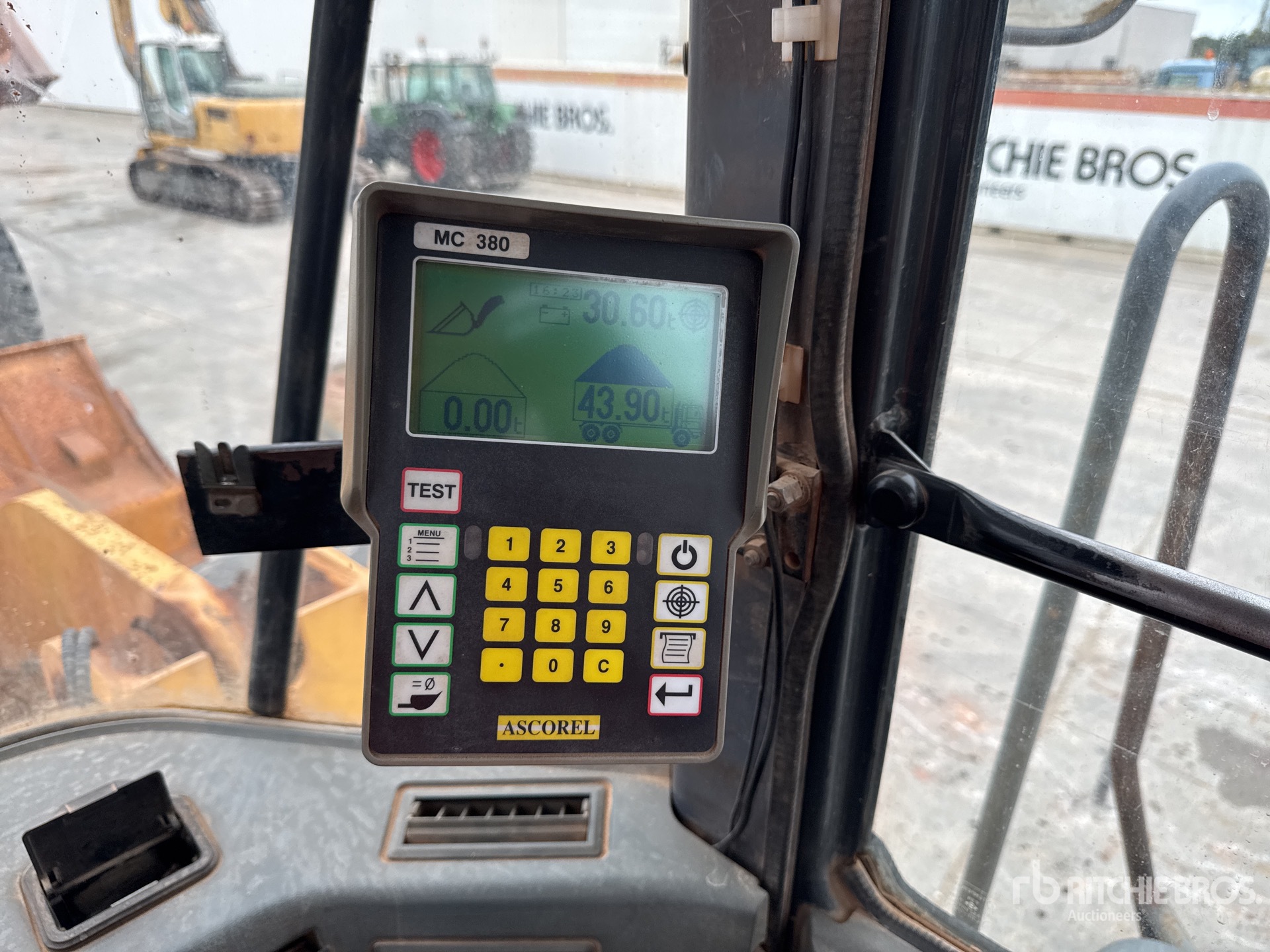 2000 Komatsu WA500-3