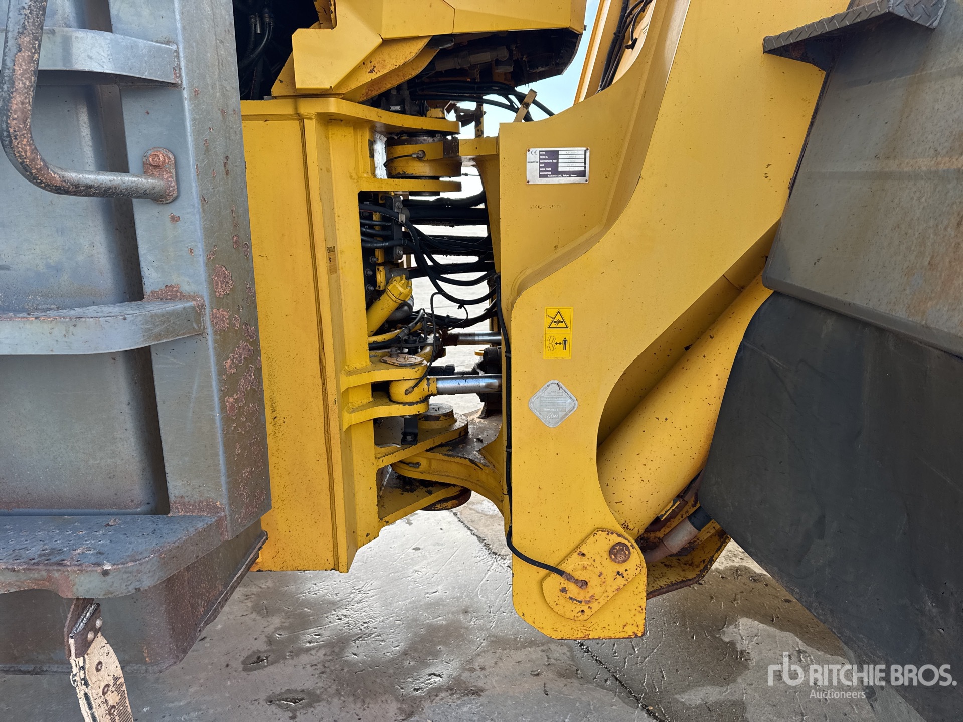 2000 Komatsu WA500-3