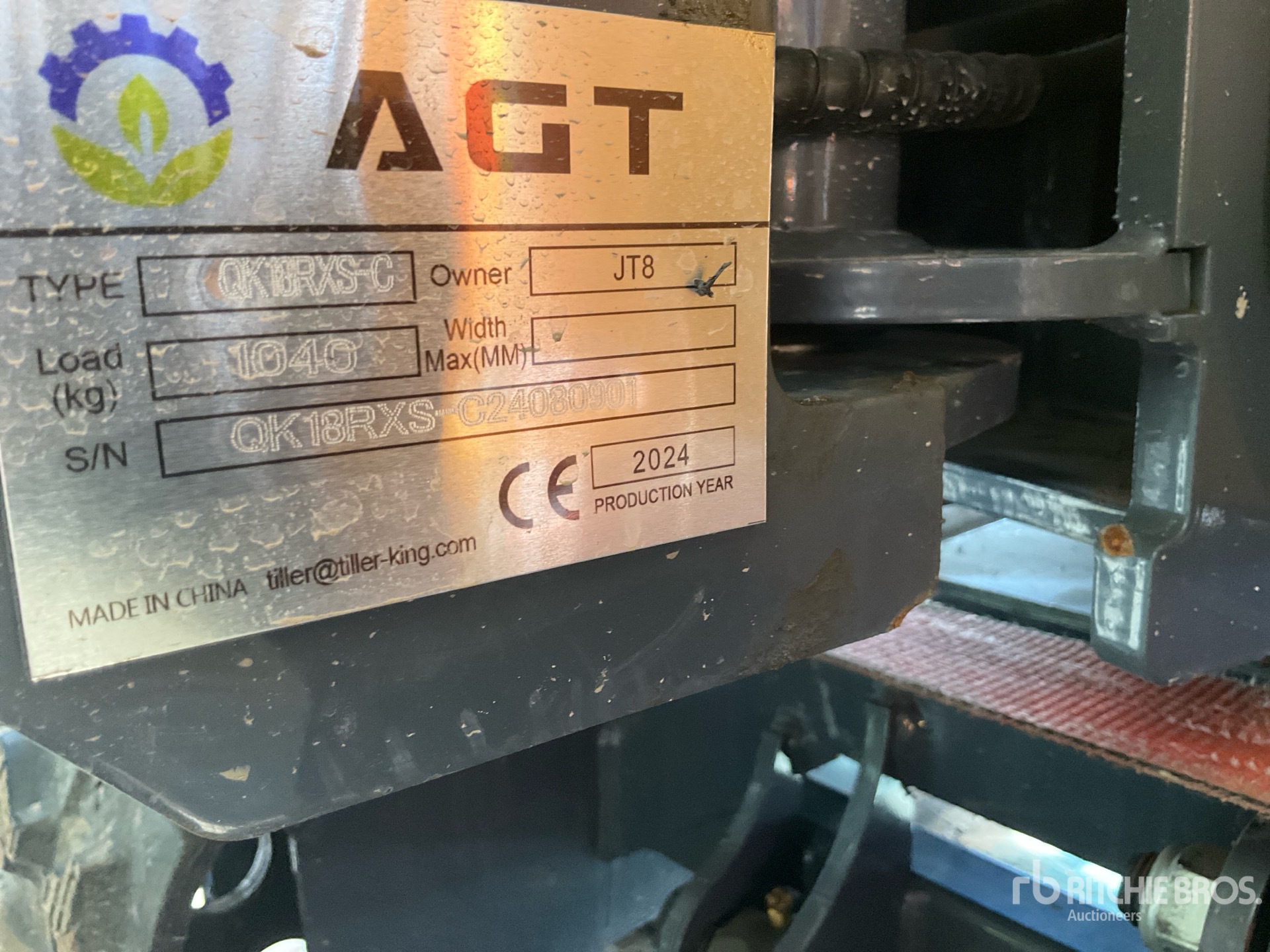 Photo of a 2024 AGT QK18RXS
