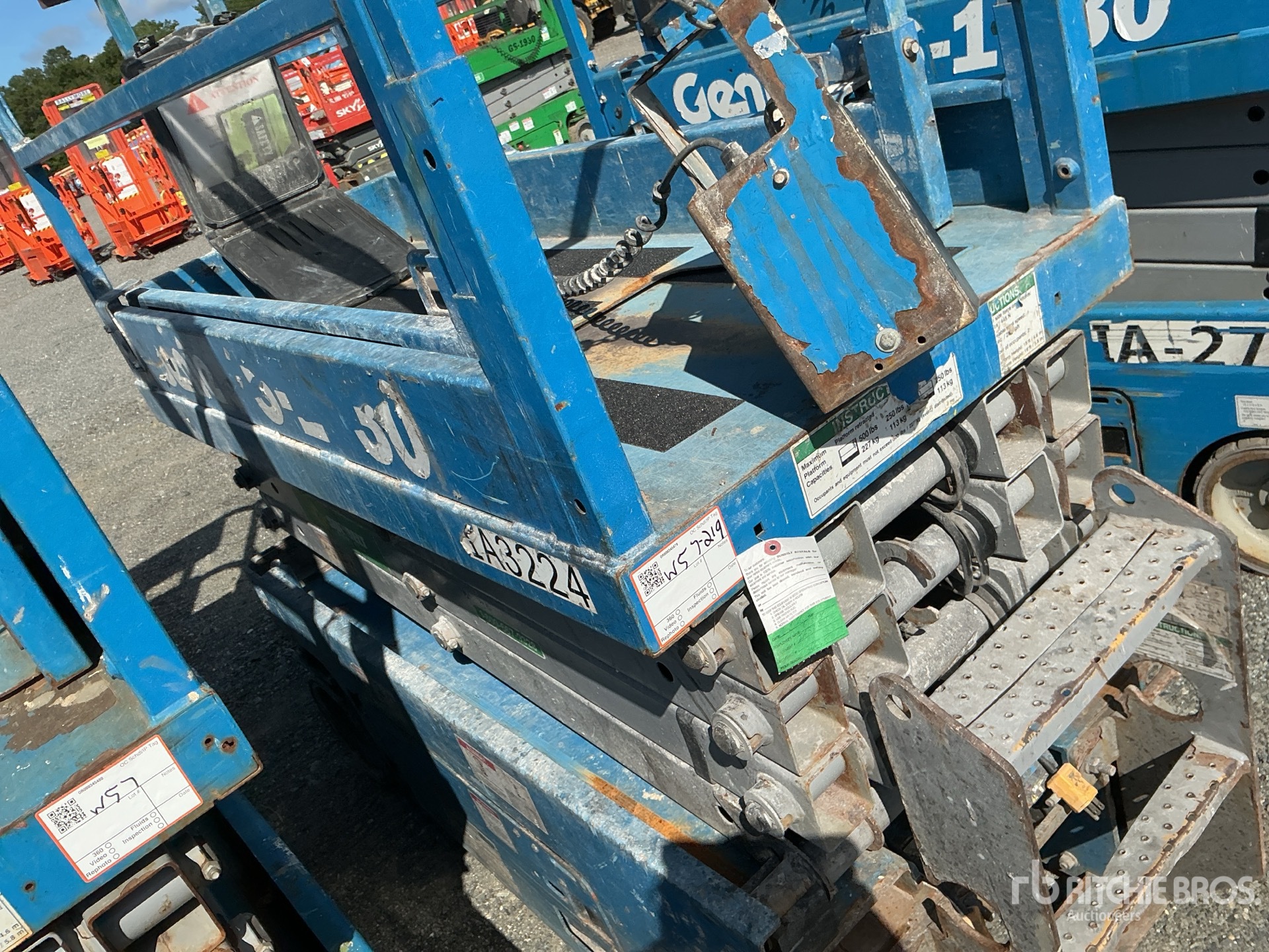 Photo of a 2017 Genie GS-1930