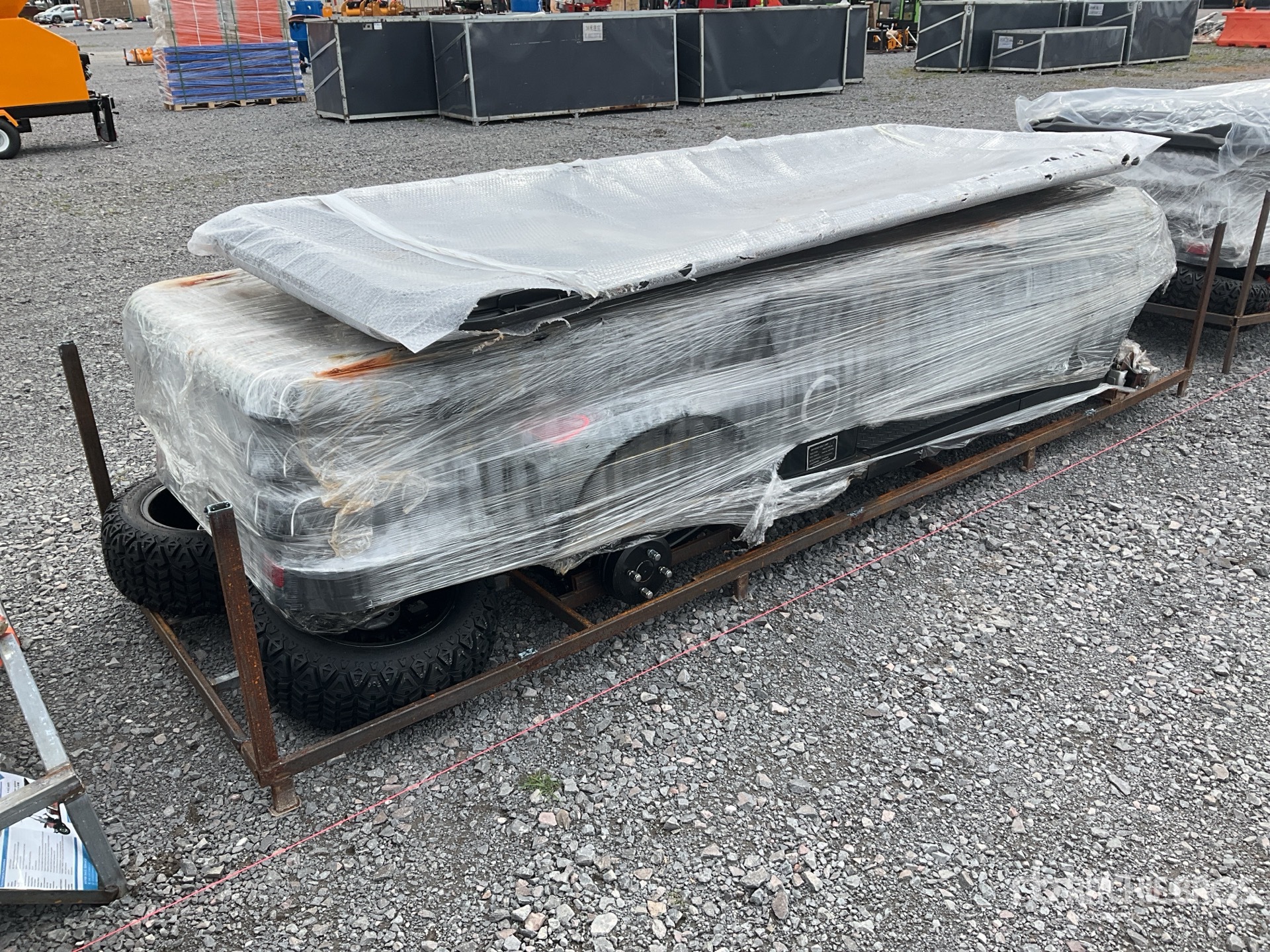 General Appearance with Picture, Right Rear Corner