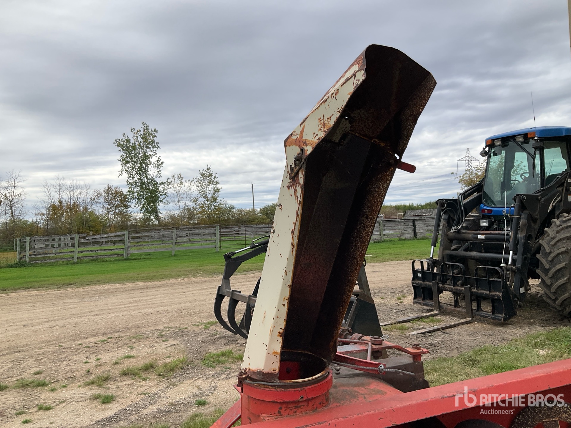 1994 Farm King 960Q