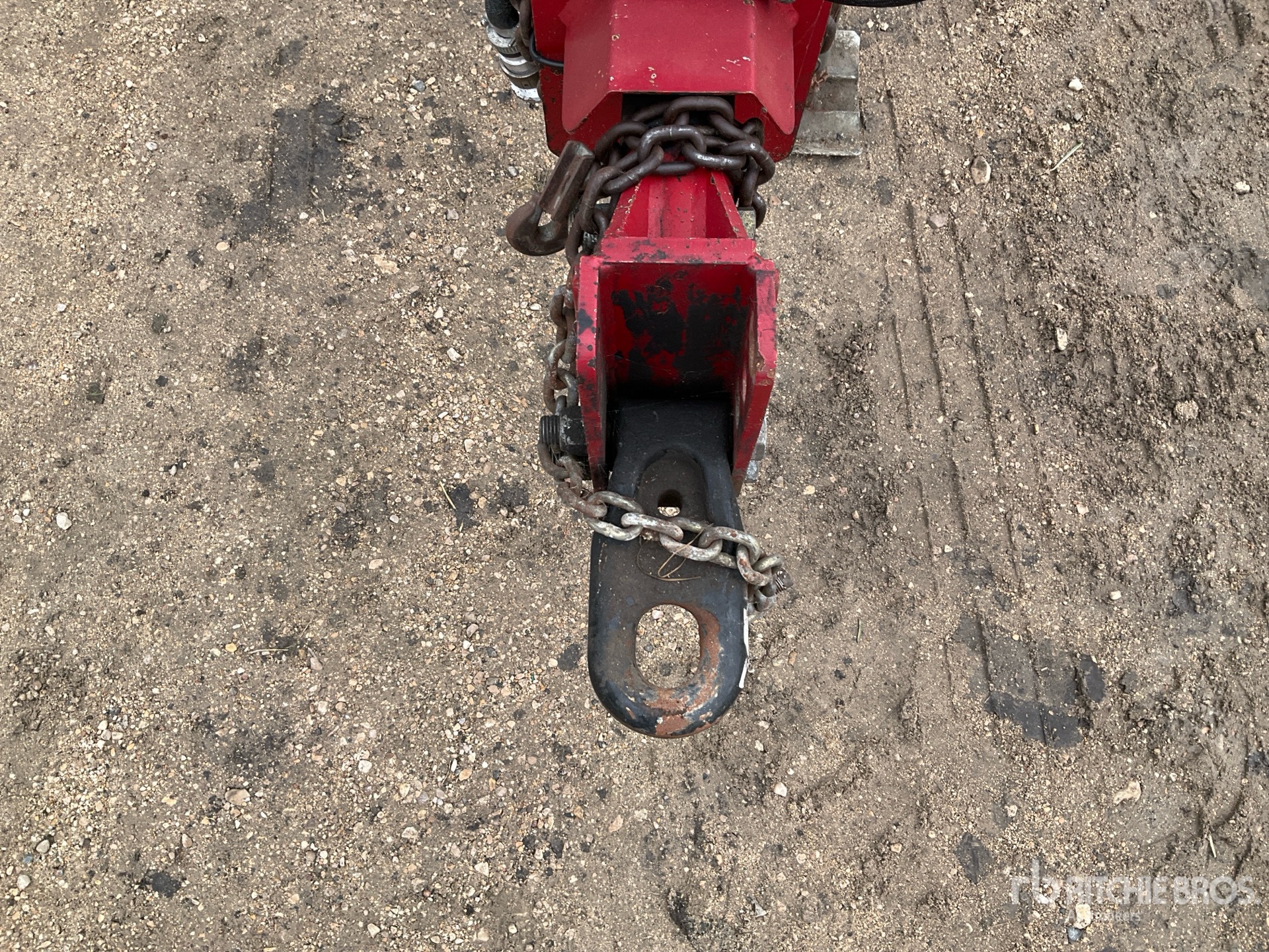 2016 Valmar 8611
