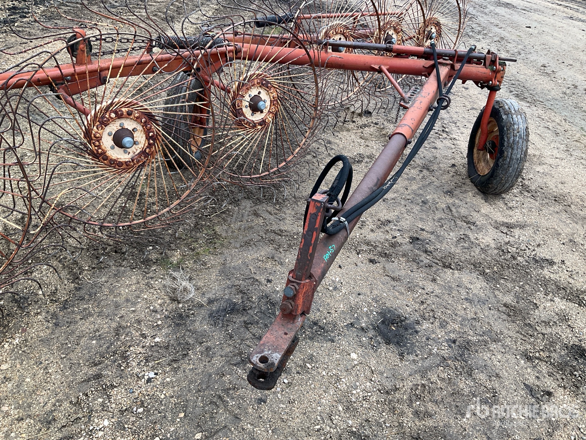 Vicon 20 ft 6 Wheel