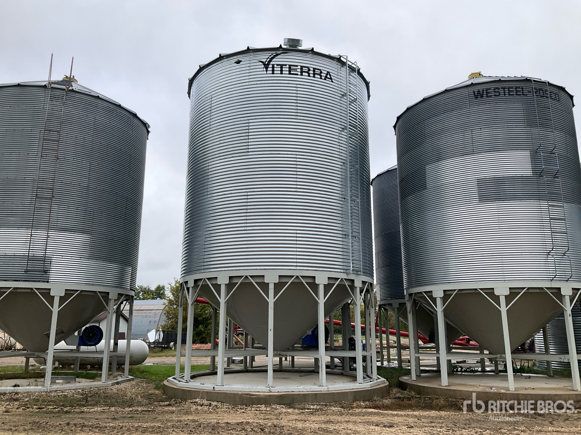 Viterra +/- 7500 bu 6 Ring Hopper