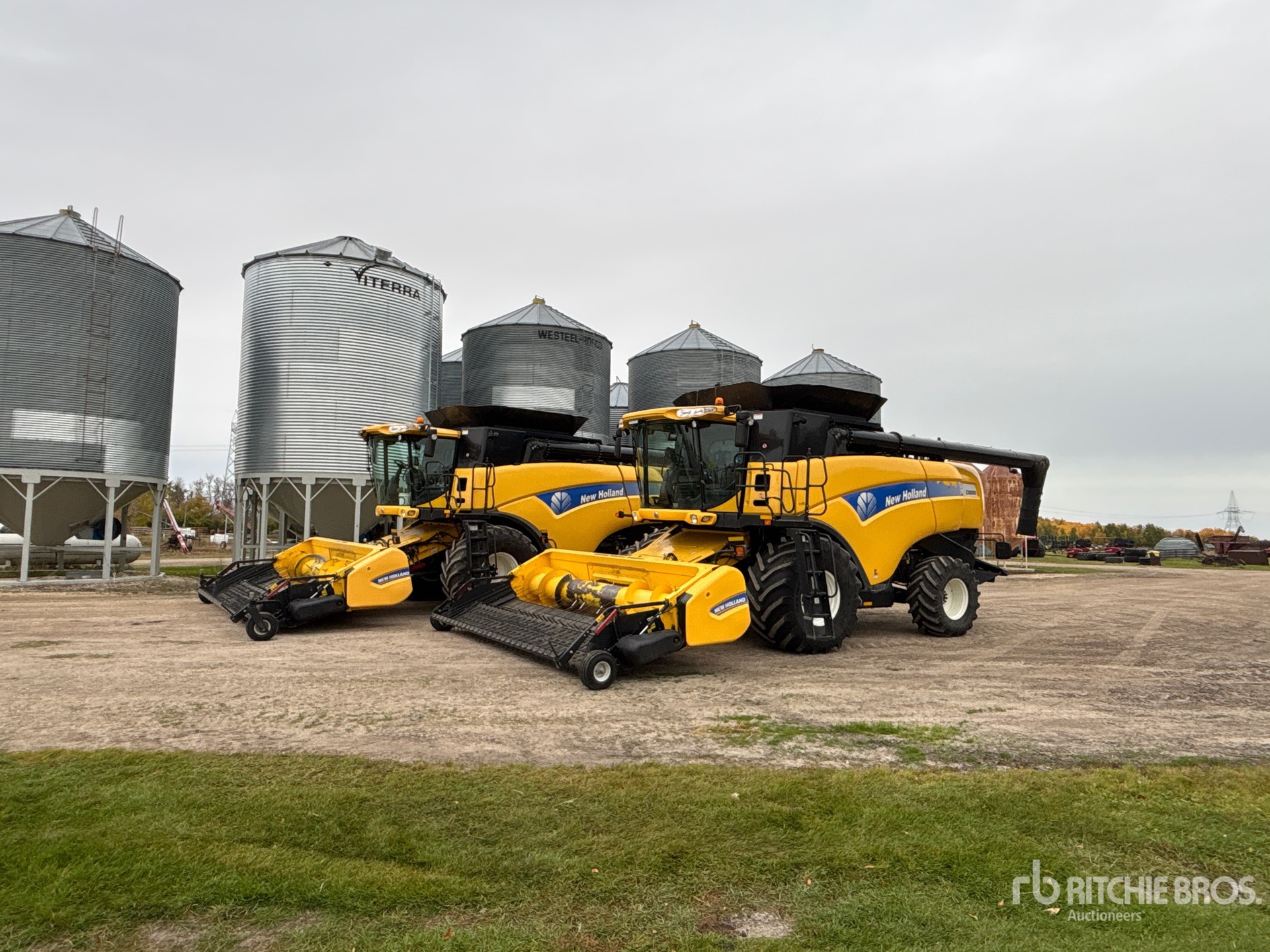 2012 New Holland CX8080